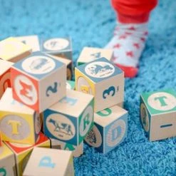 Mr. Dendro – Houten Blokken ABC Met Opbergzak - Engels - Houten Speelgoed 2 Jaar 11 Mr. Dendro – Houten Blokken ABC Met Opbergzak - Engels - Houten Speelgoed 2 Jaar -Goedkope Blokken Winkel 550x268 1