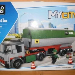 Blocki Bouwstenen Tankwagen Met Figuurtje