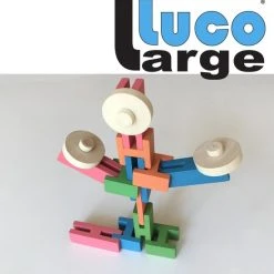 Luco Toys Luco Large ECO Blokken En Plankjes. Met Verbindingsstukken En Wielen, Past Op KAPLA, Bblocks. Duurzame Constructieset Hout. 72 Elementen. -Goedkope Blokken Winkel 550x553 1