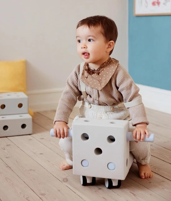 Modu Activity Toy Tiny Ride -Loopauto - Zachte Blokken- Speelgoed 1 Jaar - Speelgoed 2 Jaar - Blue 5 Modu Activity Toy Tiny Ride -Loopauto - Zachte Blokken- Speelgoed 1 Jaar - Speelgoed 2 Jaar - Blue - Afbeelding 3